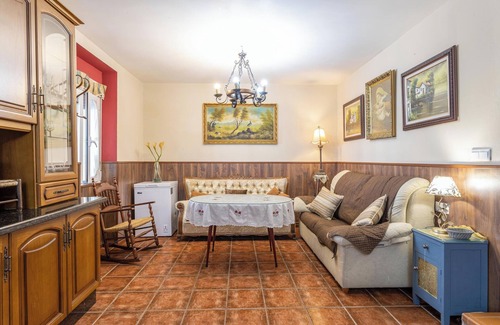 Archidona House | Holiday Home "Cortijo Rural Puerto Nuevo" with Pool, Garden, Terrace & Wi-Fi