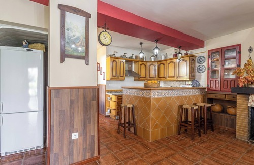 Archidona House | Holiday Home "Cortijo Rural Puerto Nuevo" with Pool, Garden, Terrace & Wi-Fi