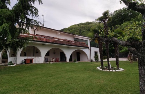 Montefiore Conca House | Holiday home 'Dear Peace on the Hill