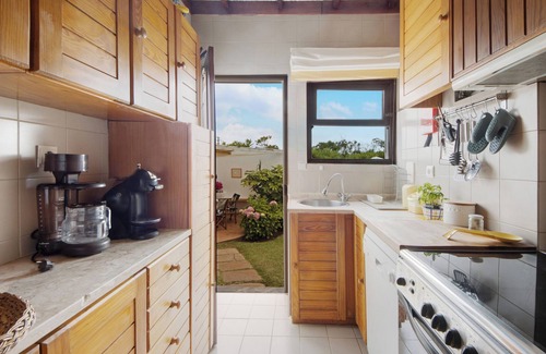 Torreira House | Holiday Home 'Da Ria 78' with Private Terrace, Private Garden and Wi-Fi