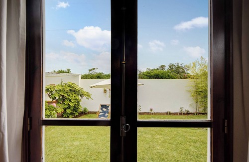 Torreira House | Holiday Home 'Da Ria 78' with Private Terrace, Private Garden and Wi-Fi