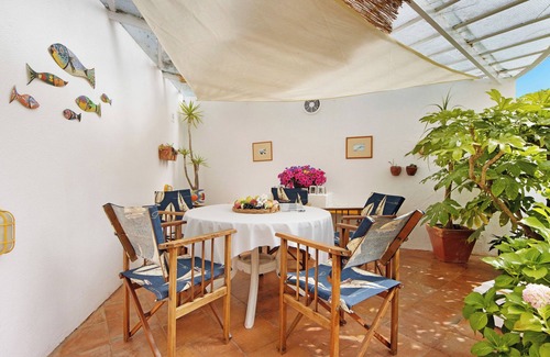 Torreira House | Holiday Home 'Da Ria 78' with Private Terrace, Private Garden and Wi-Fi