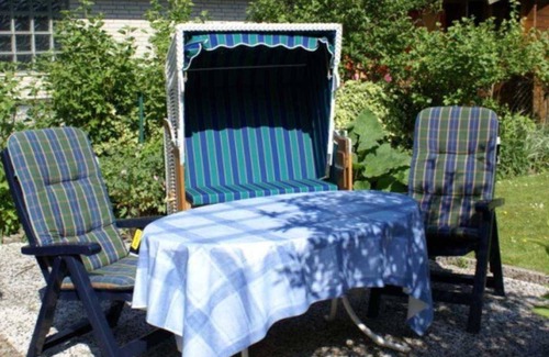 Leer Apartment | Holiday home Jümme - Ferienwohnung Grüßing, 15014