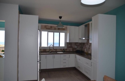 Frontera House | Holiday Home 'Elvira' with Sea View, Private Terrace and Wi-Fi