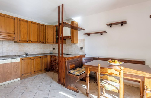 Staffoli House | Holiday Home 'Enza's Petite Maison' with Wi-Fi