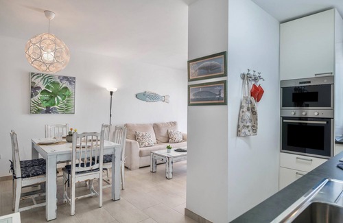 Puerto del Carmen House | Holiday Home "Alegria" close to the Beach with Garden & Wi-Fi