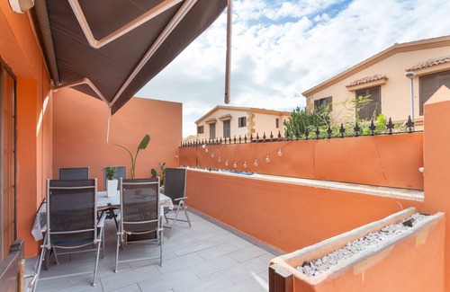 Puerto del Rosario House | Holiday Home 'Las Brisas Fuerteventura' with Mountain Views, Private Terrace and Wi-Fi