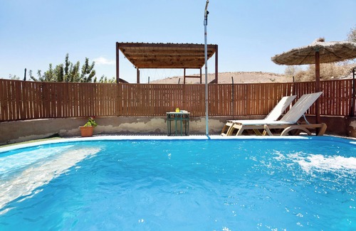 Tuineje House | Holiday Home 'Esencia Eco-rústico - Adults Only' with Shared Pool and Garden