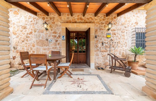 Son Antem House | Holiday Home 'Finca Son Julia In Llucmajor' with Private Pool, Wi-Fi and Air Conditioning