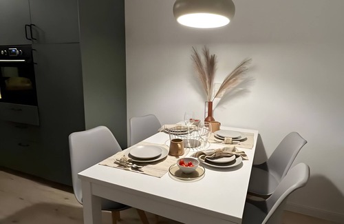 Maasholm House | Holiday Home 'Fischer-chic - Die Bude' with Sea View, Private Terrace and Wi-Fi