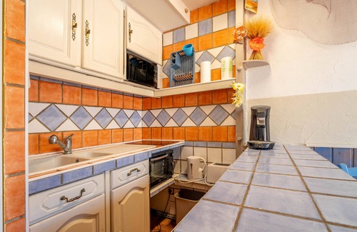Les Cabanes de Fleury House | Holiday Home 'Fleurynes' with Private Terrace and Private Garden