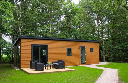 Oosterwolde Ski Chalet | Holiday home Fochteloërveen