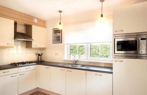 Sint Maartensvlotbrug House | Holiday home for six guests
