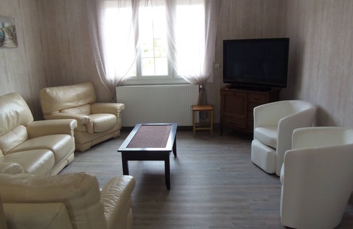 Grandcamp-Maisy House | Holiday home