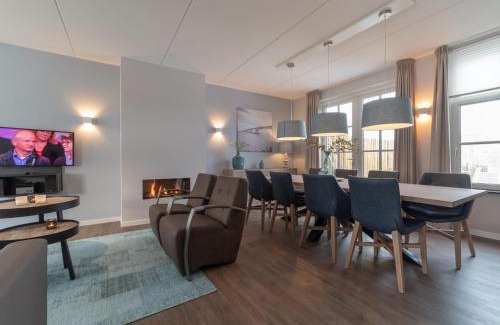 Colijnsplaat House | Holiday Home Ganuenta-1 by Interhome