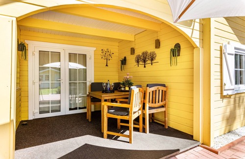 Steinbild House | Holiday Home 'Haus Miriam' with Private Terrace, Private Garden and Wi-Fi