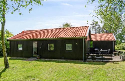 Lyngsbæk Strand House | Holiday Home Hermund - 100m from the sea by Interhome