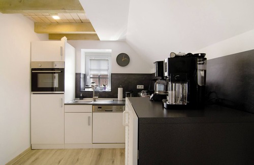 Ostermarsch House | Holiday Home "Huus ant Diek" with Private Terrace & Wi-Fi