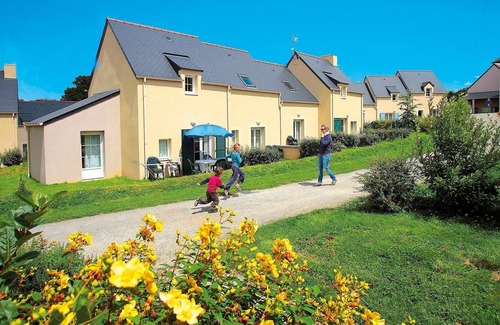 Le Tronchet House | Holiday Home in beautiful historic Brittany