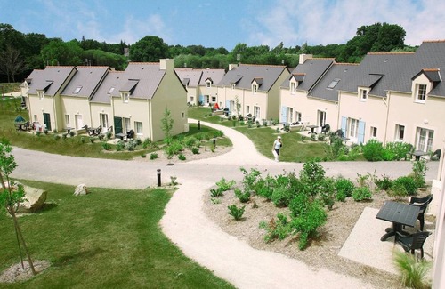 Le Tronchet House | Holiday Home in beautiful historic Brittany