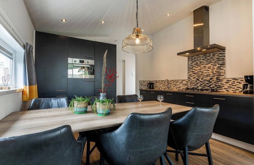 Gasthuis House | Holiday Home in Bemelen near Nature Reserve