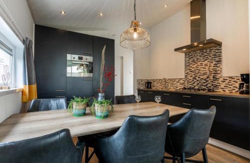 Gasthuis House | Holiday Home in Bemelen near Nature Reserve