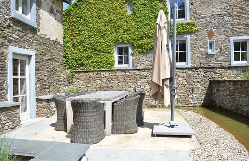 Gros-Fays House | Holiday home in Bièvre near town center