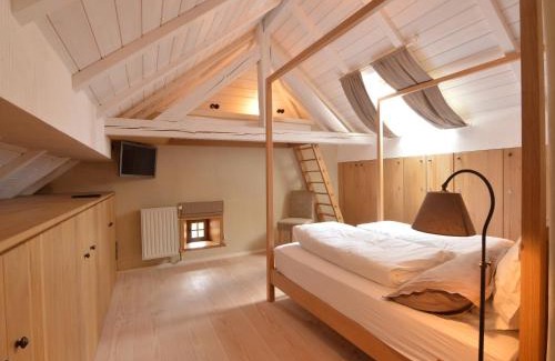 Buellingen House | Holiday Home in Bullange with Sauna