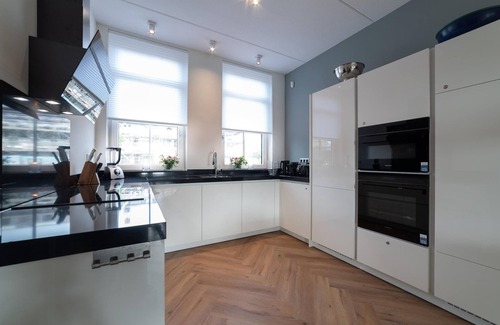 Colijnsplaat House | Holiday Home in Colijnsplaat by Oosterschelde