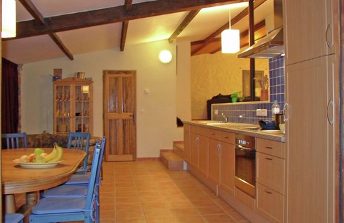 Carces House | Holiday Home in Carcès with Private Pool