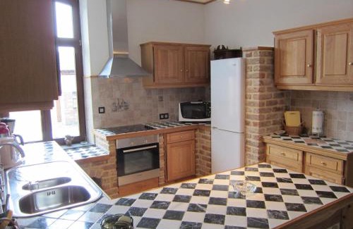Couvin House | Holiday home in Cul-des-Sarts near Forest