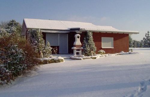 Daun House | Holiday home in Daun with swimming pool