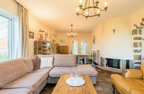 Koksijde-Bad House | Holiday home in De Panne with barbecue