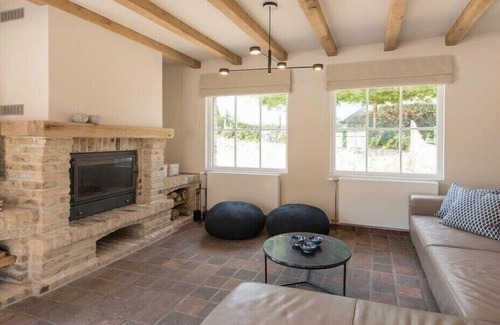 De Panne House | Holiday home in De Panne with swimming pool