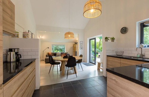 Koudekerke House | Holiday Home in Dishoek near Beach & Dunes