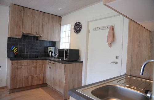 Bohon House | Holiday Home in Duruby with Garden & BBQ