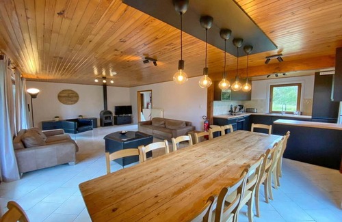 Somme-Leuze House | Holiday Home in Heure with Pool & Sauna