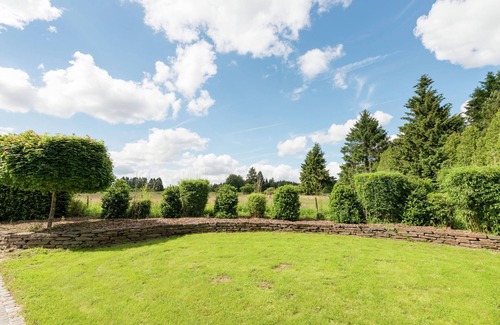 Hockai House | Holiday Home in Hockay with Private Pool