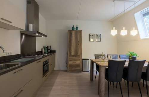 Dishoek House | Holiday Home in Koudekerke near the Beach