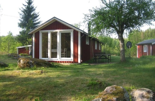Hultsfred Municipality House | Holiday home in Målilla Boats Sauna Lake