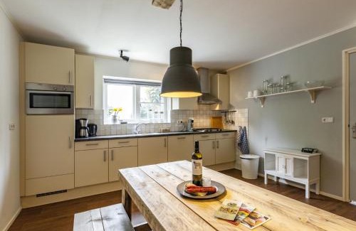 Meliskerke House | Holiday Home in Meliskerke near Beaches