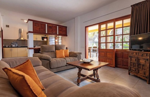 Mogan House | Holiday Home in Mogán near Little Venice