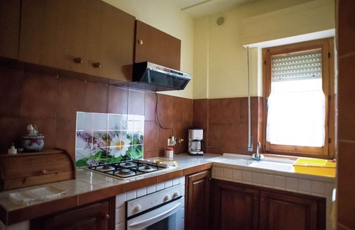 Paciano House | Holiday Home in Paciano near Lake Trasimeno