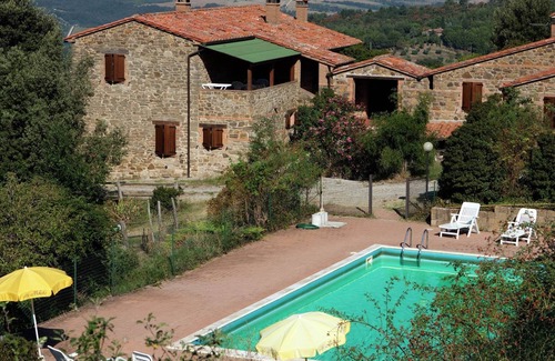 Paciano House | Holiday Home in Paciano near Lake Trasimeno