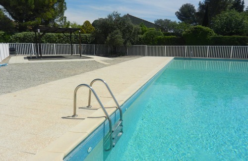 Merindol House | Holiday home in Provence (Luberon, South of France)