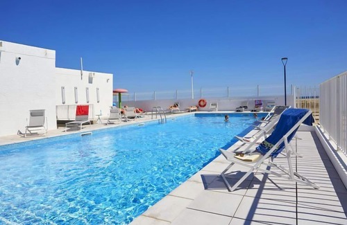 Leucate House | Holiday Home in Residence Les Carrats