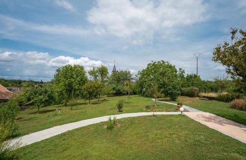 Ruederbach House | Holiday Home in Ruederbach near Lake