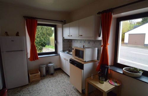 Stavelot House | Holiday Home in Stavelot near Spa Baths