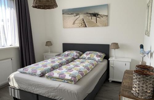 Stavoren House | Holiday Home in Stavoren with Jetty