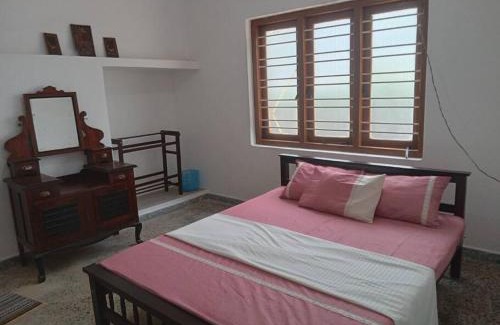 Kandy House | Holiday Home in Watapuluwa Kandy
